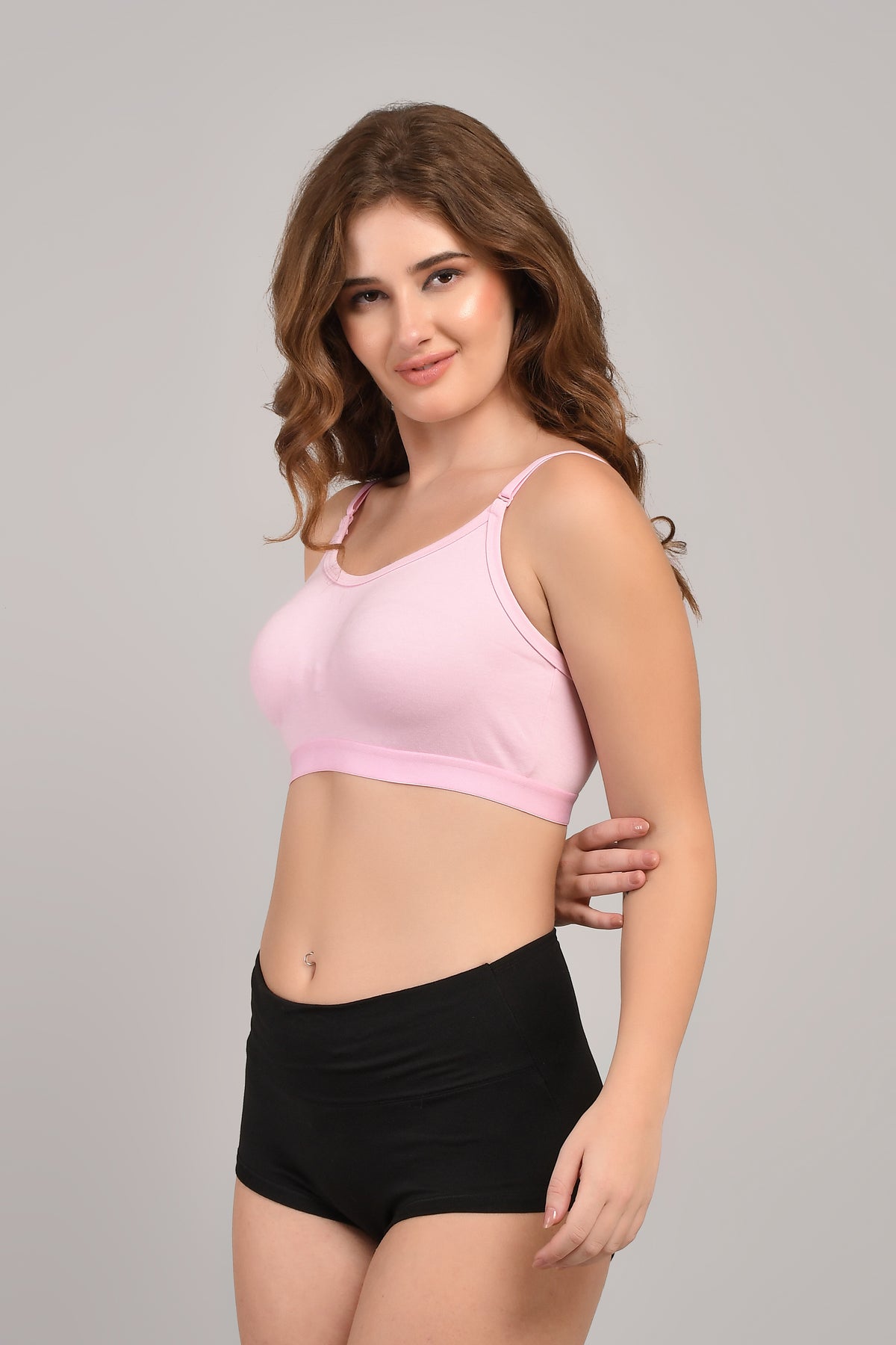 SheandMom Medium Impact Non Padded Wire-Free Sports Bra in Light Pink